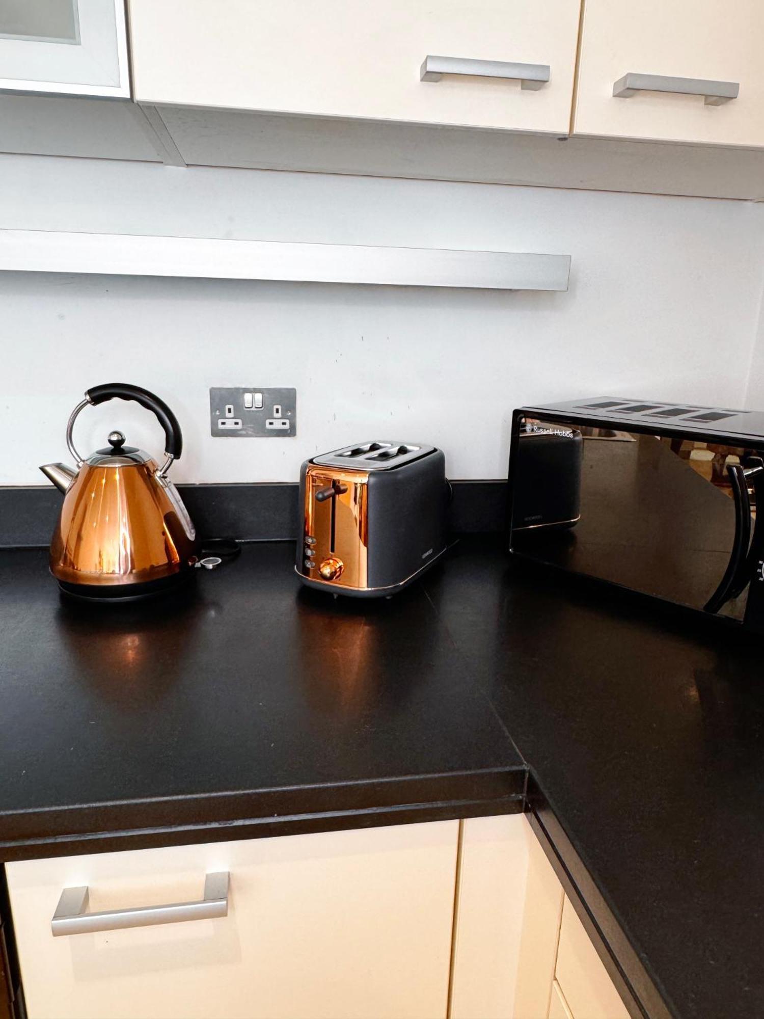 Apartment Bright Escape In Canary Wharf